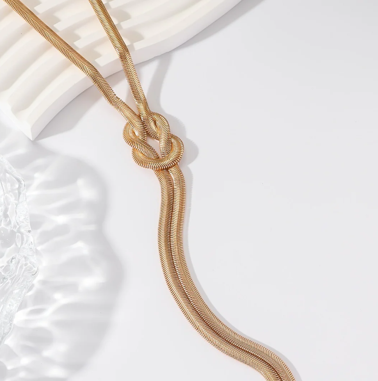 Twisted Snake Chain Necklace
