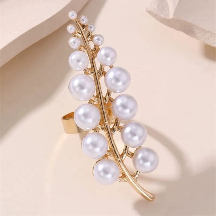 Ocean & Bloom Inspired Gold Pearl Ring Set – Starfish, Floral & Cluster Design