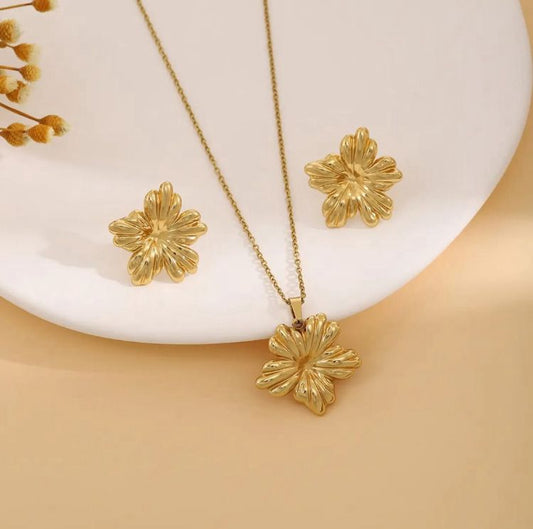 Gold Flower Necklace and Earrings Set - Elegant Floral Jewelry